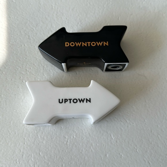 Kate spade uptown downtown salt and peper shaker - Picture 2 of 3